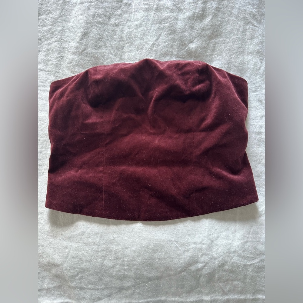 GAP Deep Red top